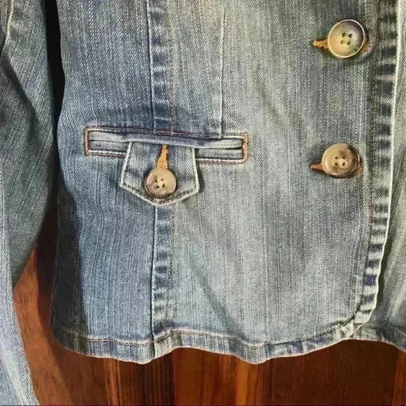 Old Navy Bundle denim Jacket & Skirt - Picture 8 of 13